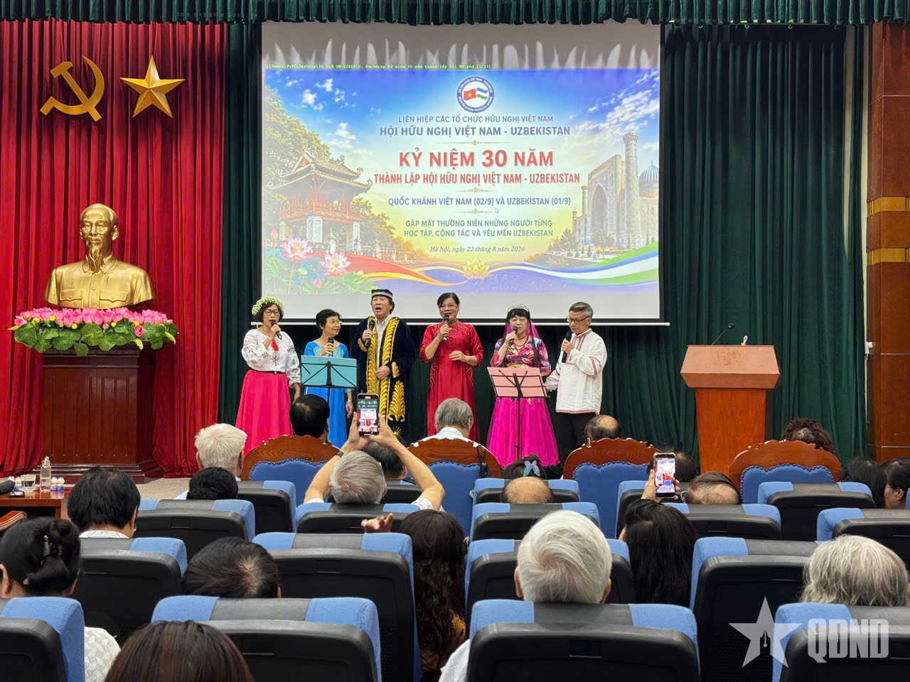 Cầu nối thắt chặt tình đoàn kết, hữu nghị Việt Nam - Uzbekistan